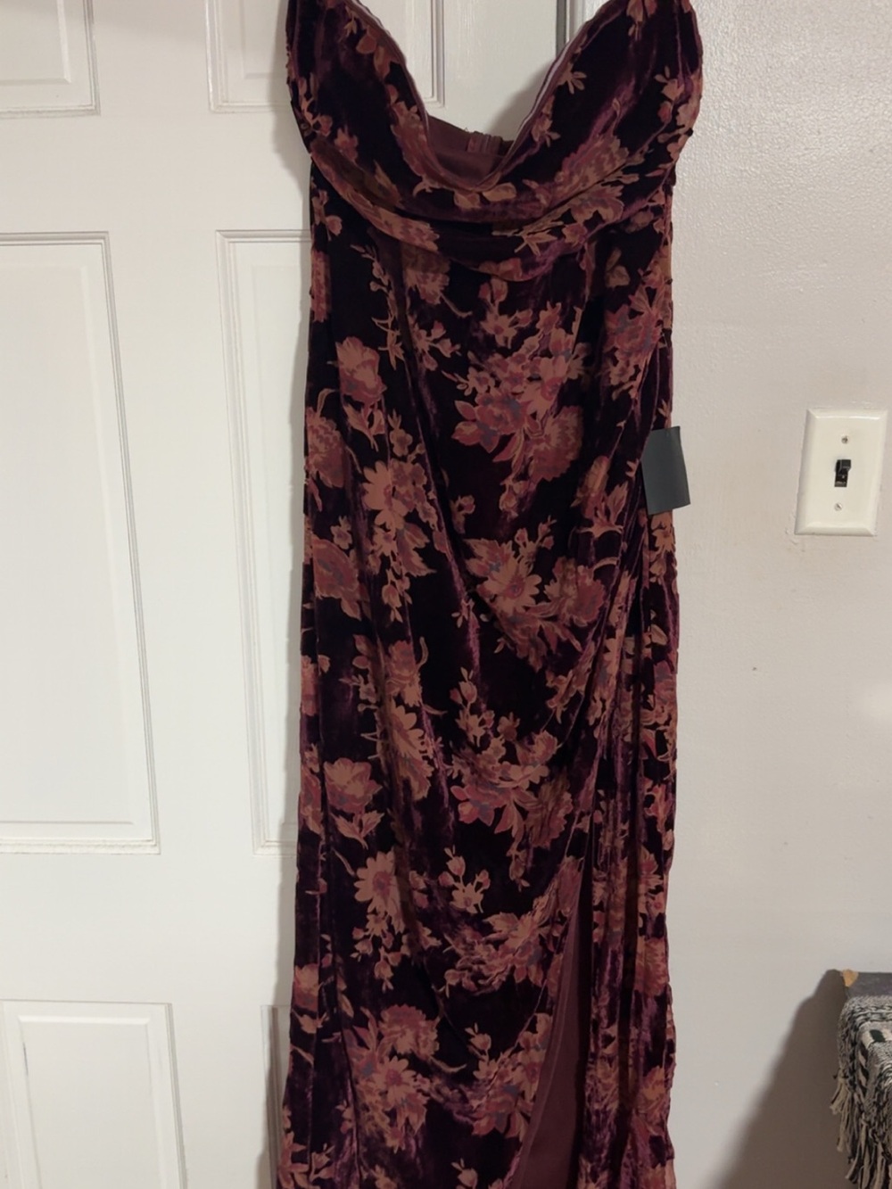 Lulu's Velvet Floral Strapless Maxi Skirt - Burgundy with Rose Floral